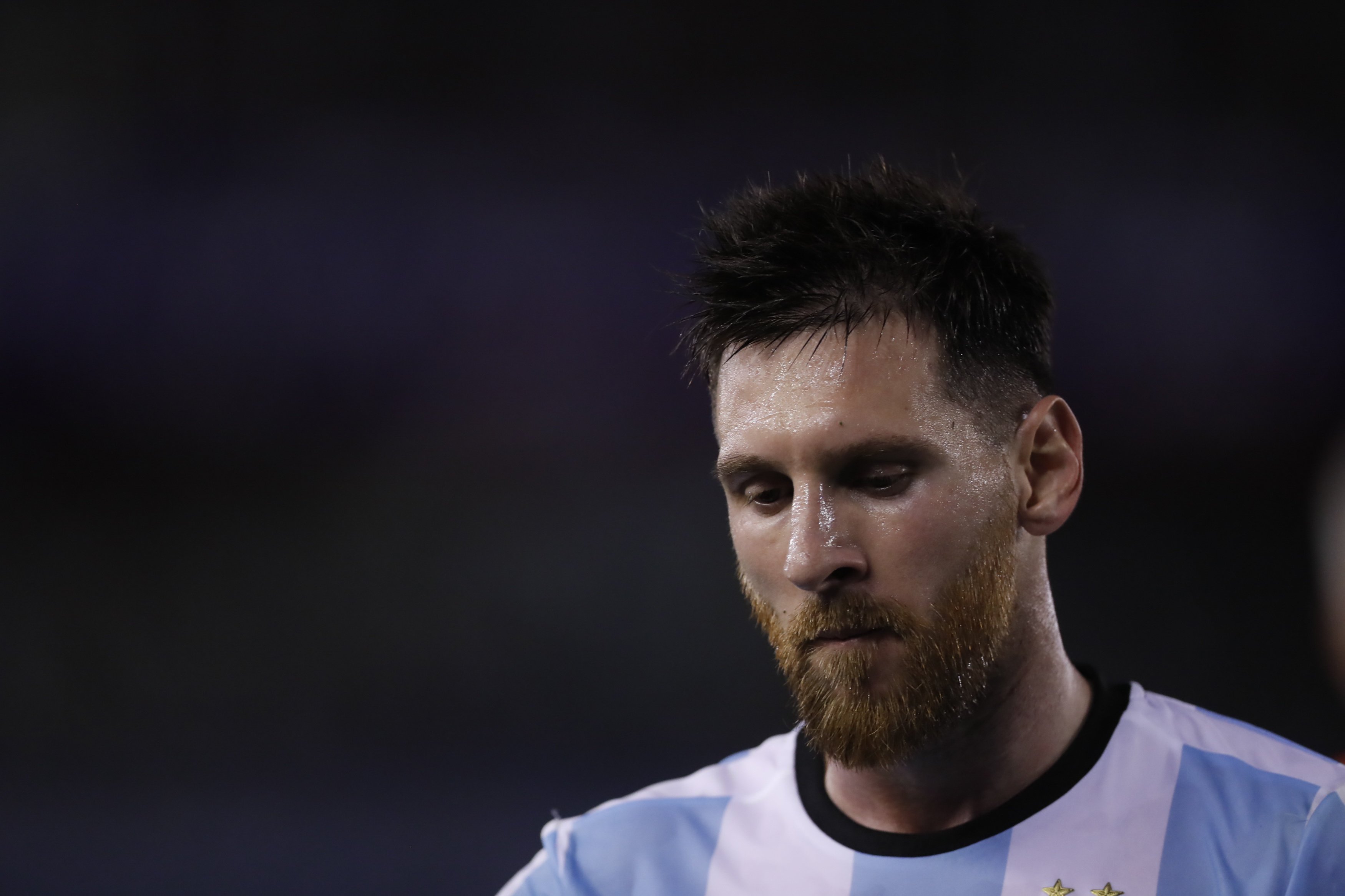 La Fifa Sanciona A Messi Con Cuatro Partidos Por Insultar A Un árbitro 